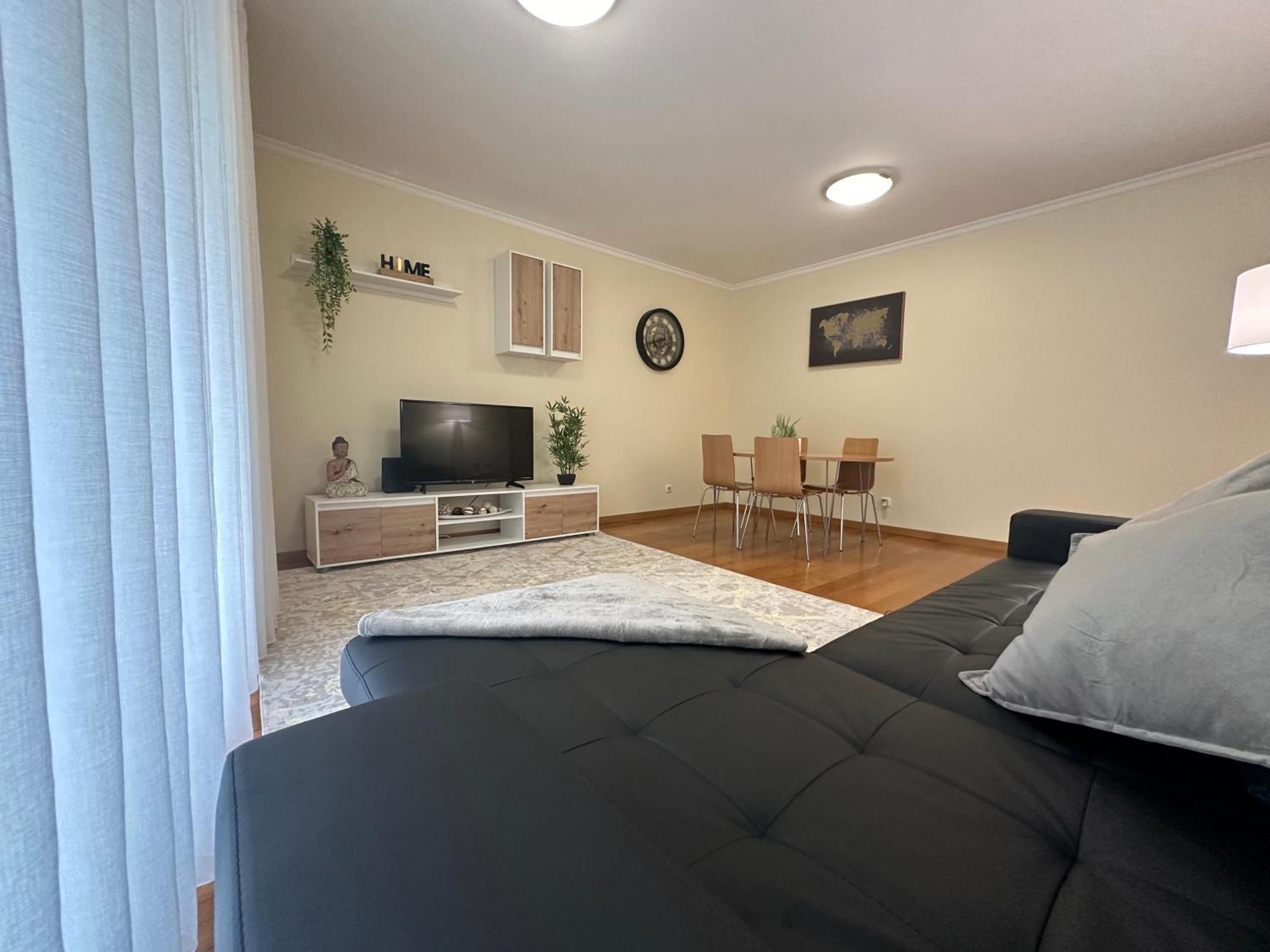 פונשל Lido View Holiday Apartment מראה חיצוני תמונה